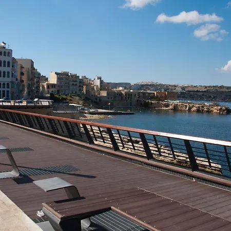 Getawaysmalta - Seashells 1-bedroom In A Great Location In Bugibba Apartamento