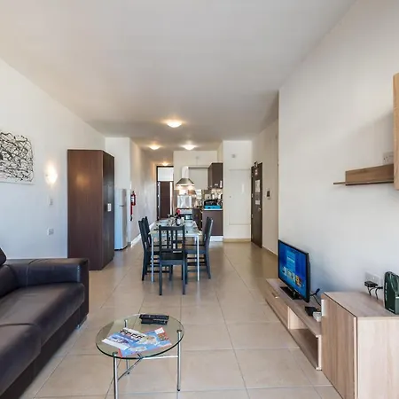 Getawaysmalta - Seashells 1-bedroom In A Great Location In Bugibba * St. Paul's Bay